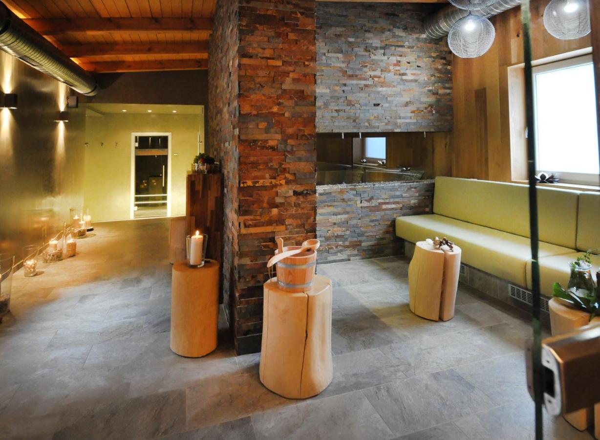 Wellness Hotel Bozenov Zabreh Exterior photo